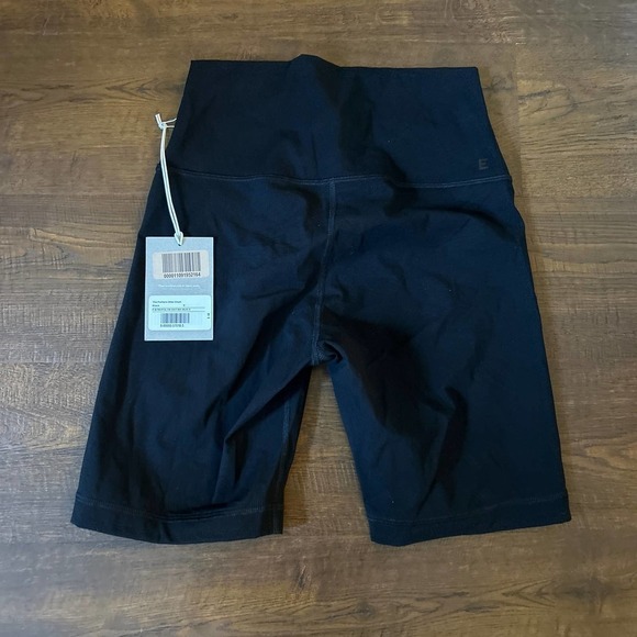 Everlane The Perform Bike Short Size Small - Picture 4 of 7